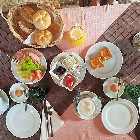 Hotel Arrahof *